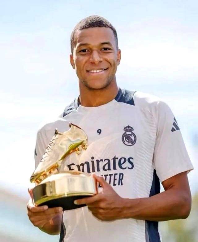 2026澳网亚太区外卡赛女单决赛：哈萨克斯坦选手迪亚斯·扎里娜夺冠