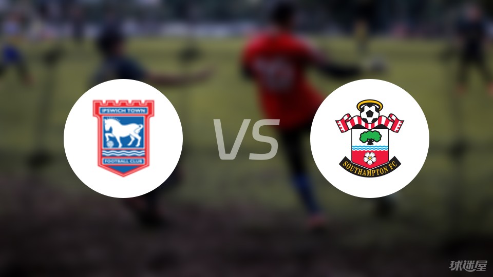 克罗斯评历史最佳11人：C罗左边锋，梅西前腰，马尔蒂尼入选